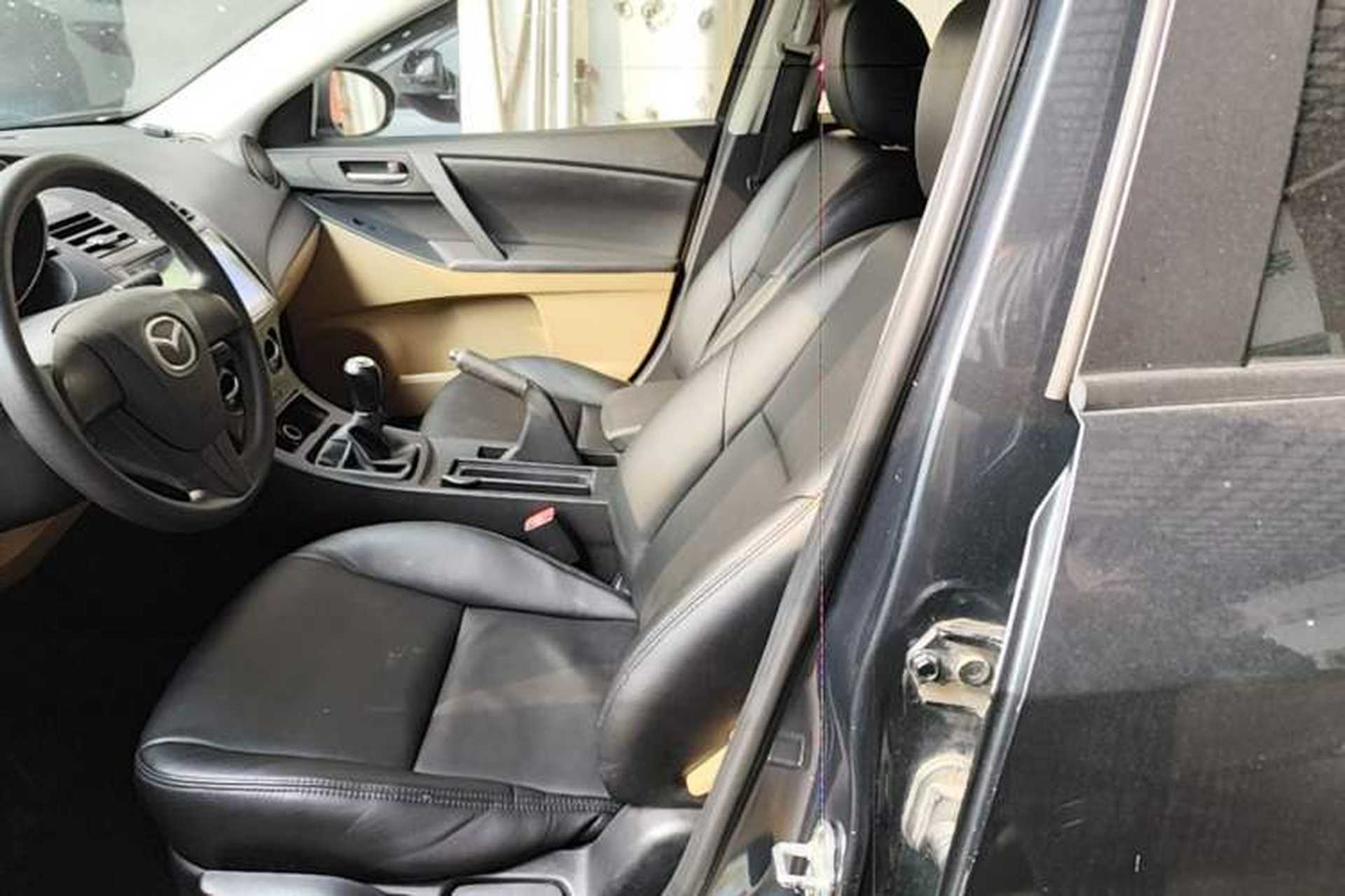 Used Mazda 3 2011 Sedan 1.6L Manual Comfort Model Left Front Seat