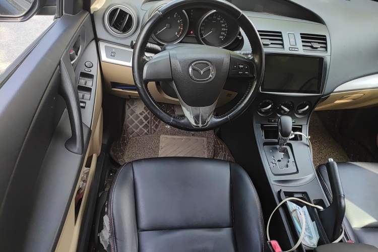 Used Mazda 3 2011 Sedan 1.6L Automatic Elite Model Steering Wheel