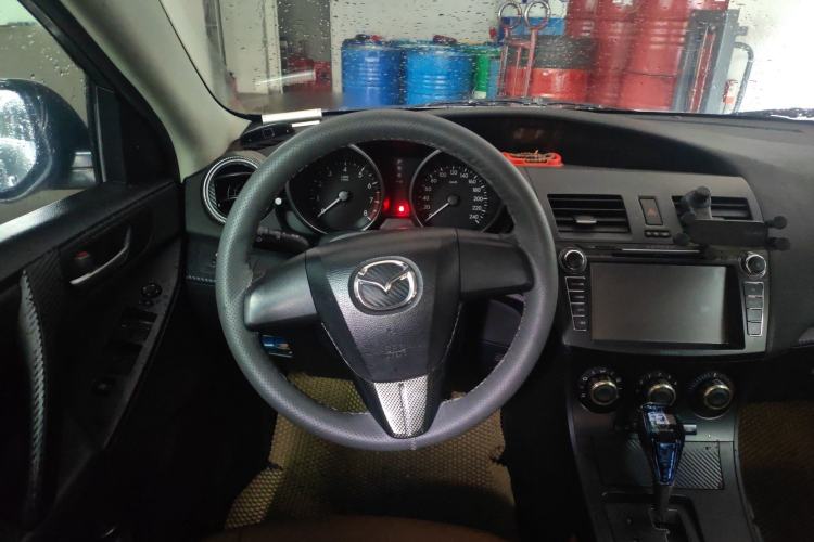 Used Mazda 3 2011 Sedan 1.6L Automatic Comfort Model Steering Wheel