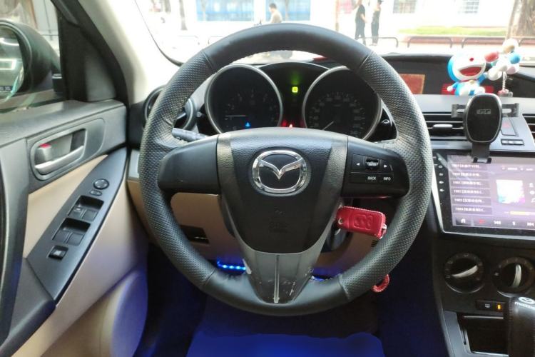 Used Mazda 3 2011 Sedan 1.6L Automatic Elite Model Steering Wheel