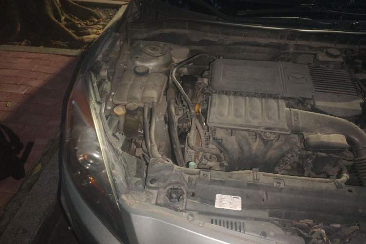 Used Mazda 3 2011 Sedan 1.6L Automatic Comfort Model Engine Bay Right