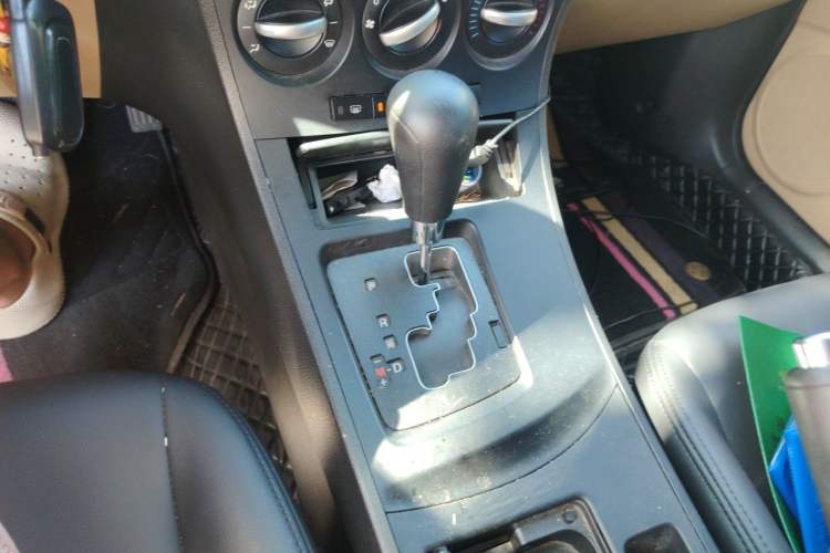 Used Mazda 3 2011 Sedan 1.6L Automatic Comfort Model Gear Lever