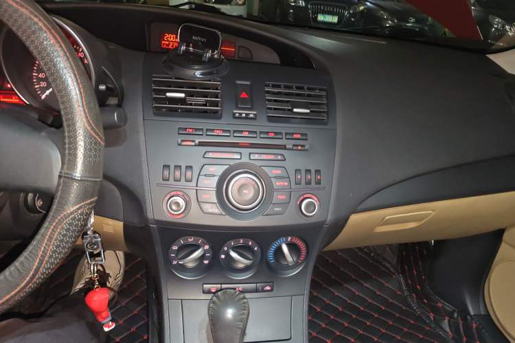 Used Mazda 3 2011 Sedan 1.6L Automatic Comfort Model Audio And AC Panel