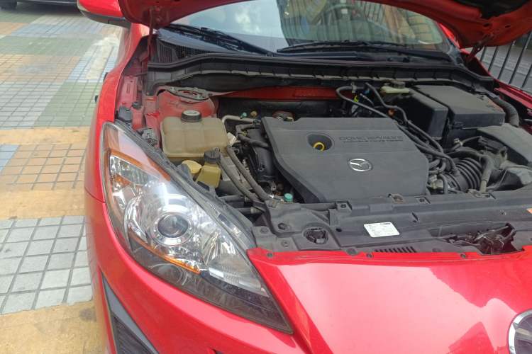 Used Mazda 3 2011 Sedan 2.0L Automatic Luxury Model Engine Bay Right