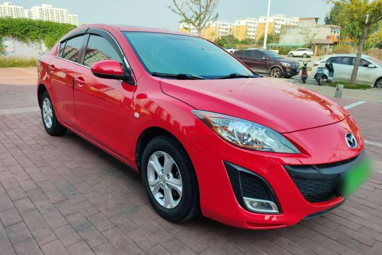 Used Mazda 3 2011 Sedan 1.6L Automatic Elite Model Front Right 45 Deg