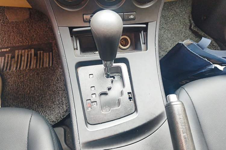 Used Mazda 3 2011 Sedan 1.6L Automatic Comfort Model Gear Lever