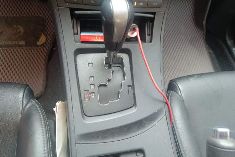 Used Mazda 3 2011 Sedan 2.0L Automatic Luxury Model Gear Lever