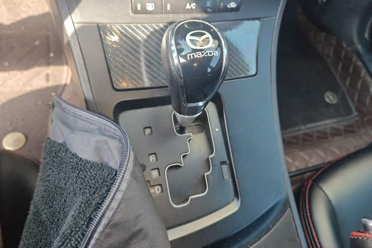 Used Mazda 3 2011 Sedan 1.6L Automatic Comfort Model Gear Lever