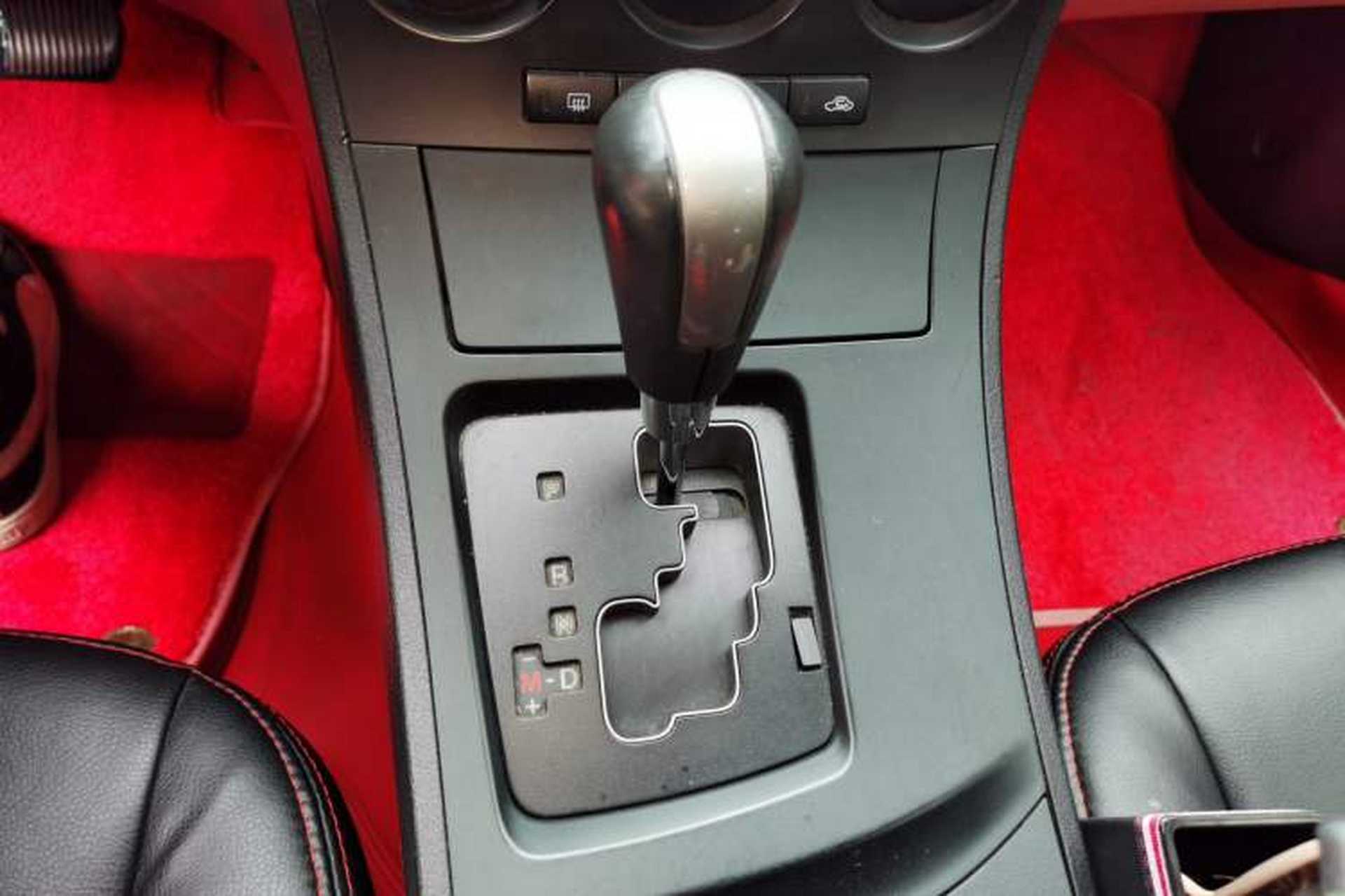 Used Mazda 3 2011 Sedan 1.6L Automatic Elite Model Gear Lever