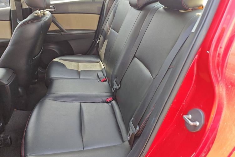 Used Mazda 3 2011 Sedan 1.6L Automatic Comfort Model Interior 1