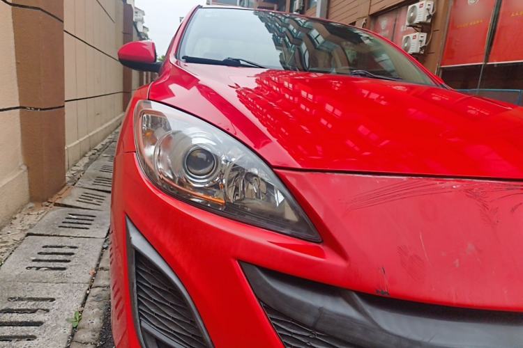 Used Mazda 3 2011 Sedan 1.6L Automatic Comfort Model Right Front Headlight
