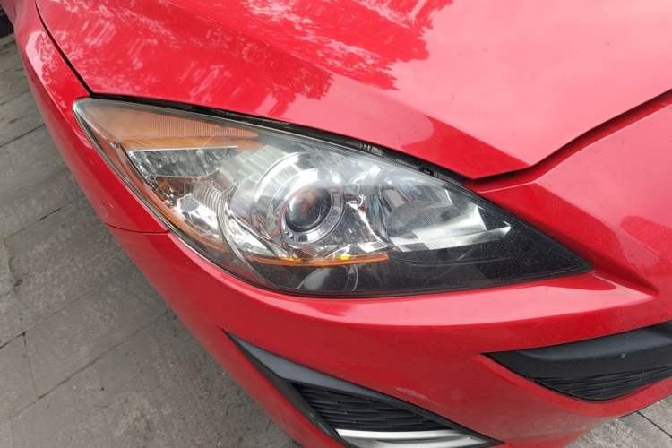 Used Mazda 3 2011 Sedan 1.6L Automatic Elite Model Right Front Headlight