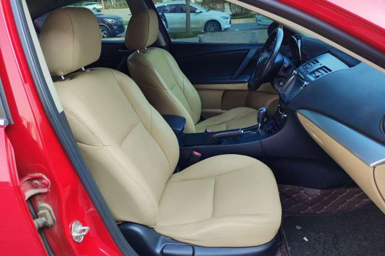 Used Mazda 3 2011 Sedan 1.6L Automatic Elite Model Right Front Seat