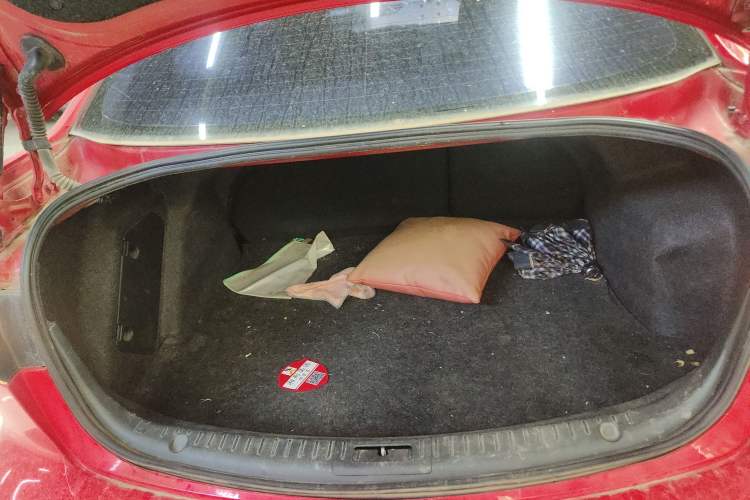 Used Mazda 3 2011 Sedan 1.6L Automatic Comfort Model Trunk