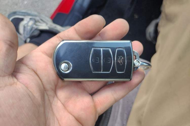 Used Mazda 3 2011 Sedan 1.6L Automatic Elite Model Vehicle Key