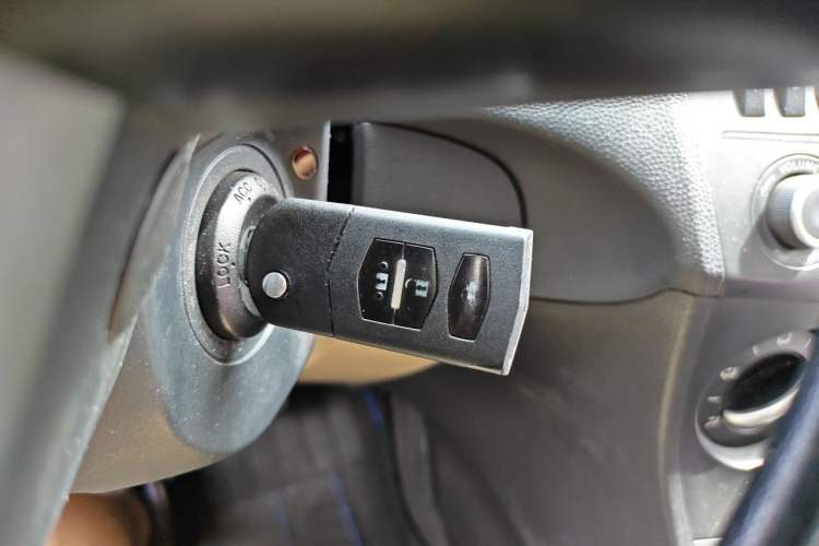 Used Mazda 3 2011 Sedan 1.6L Automatic Elite Model Vehicle Key
