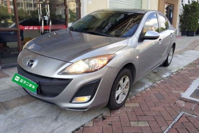Mazda 3 2011 Sedan 1.6L Automatic Comfort Model с пробегом