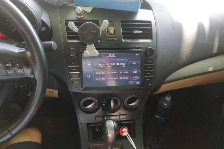 Used Mazda 3 2011 Sedan 1.6L Automatic Elite Model Audio And AC Panel