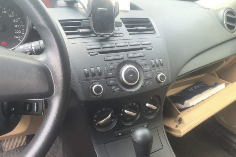 Used Mazda 3 2011 Sedan 1.6L Automatic Comfort Model Audio And AC Panel