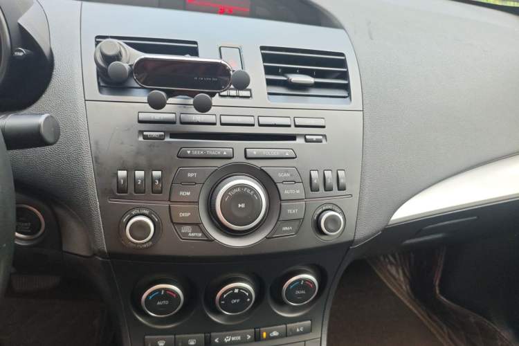 Used Mazda 3 2011 Sedan 2.0L Automatic Luxury Model Audio And AC Panel