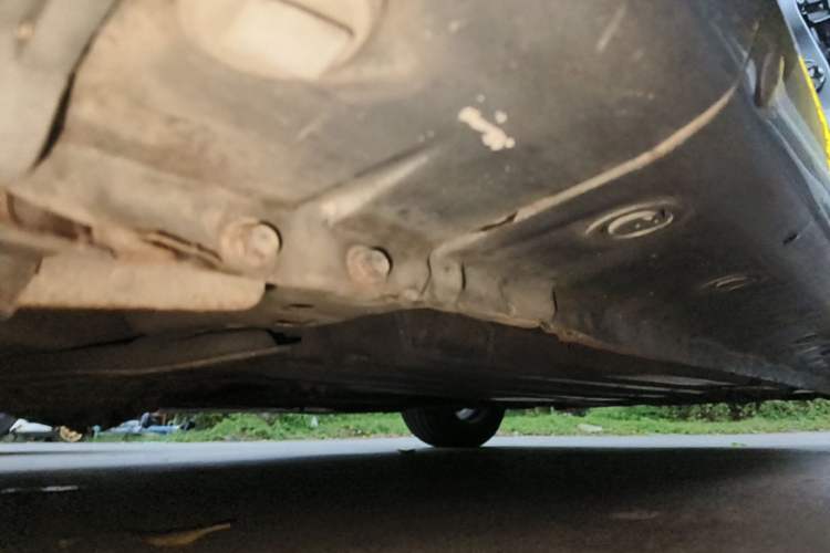 Used Mazda 3 2011 Sedan 2.0L Automatic Luxury Model Chassis Front Left