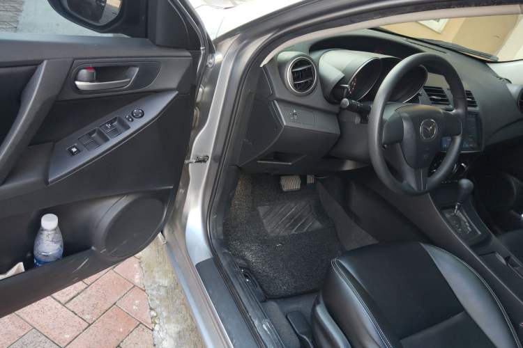 Used Mazda 3 2011 Sedan 1.6L Automatic Comfort Model Driver Seat