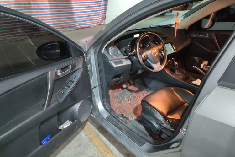 Used Mazda 3 2011 Sedan 1.6L Automatic Elite Model Driver Seat
