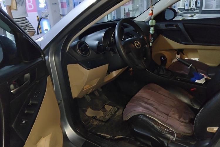 Used Mazda 3 2011 Sedan 1.6L Manual Comfort Model Driver Seat