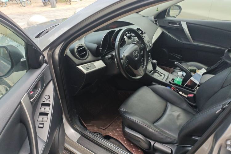 Used Mazda 3 2011 Sedan 2.0L Automatic Luxury Model Driver Seat