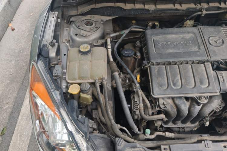 Used Mazda 3 2011 Sedan 1.6L Automatic Comfort Model Engine Bay Right