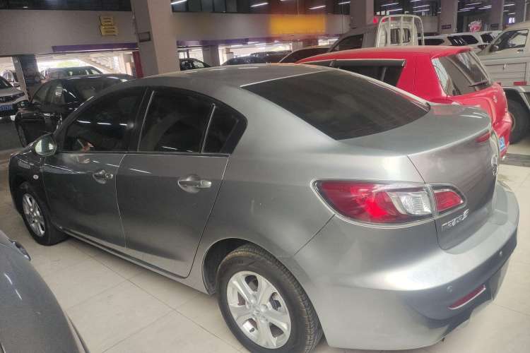 Used Mazda 3 2011 Sedan 1.6L Automatic Comfort Model Exterior 3