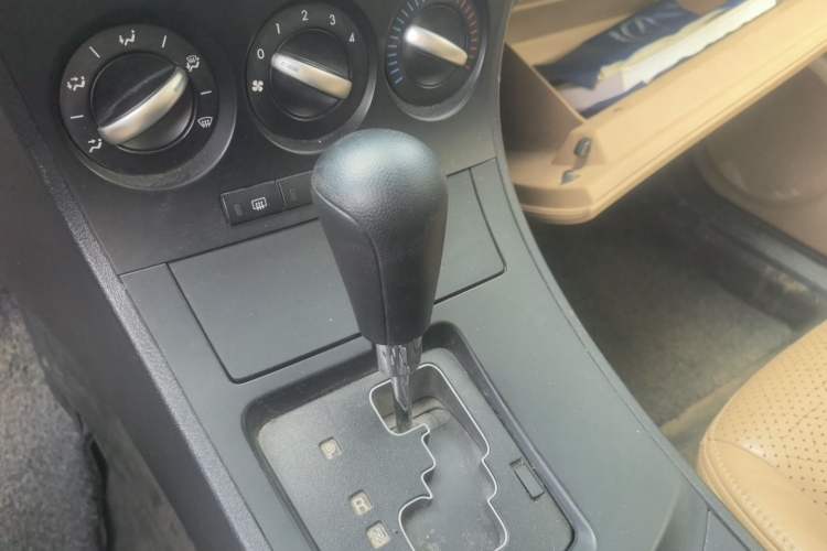 Used Mazda 3 2011 Sedan 1.6L Automatic Comfort Model Gear Lever