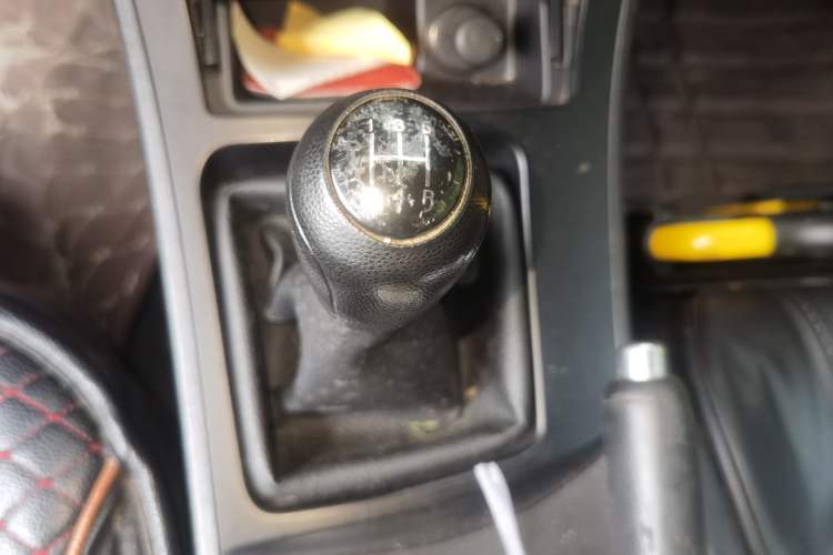 Used Mazda 3 2011 Sedan 1.6L Manual Comfort Model Gear Lever