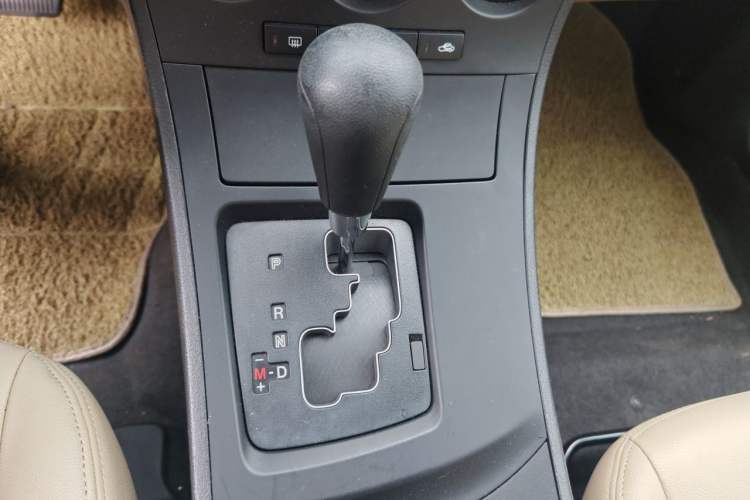 Used Mazda 3 2011 Sedan 1.6L Automatic Comfort Model Gear Lever