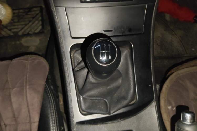 Used Mazda 3 2011 Sedan 1.6L Manual Comfort Model Gear Lever
