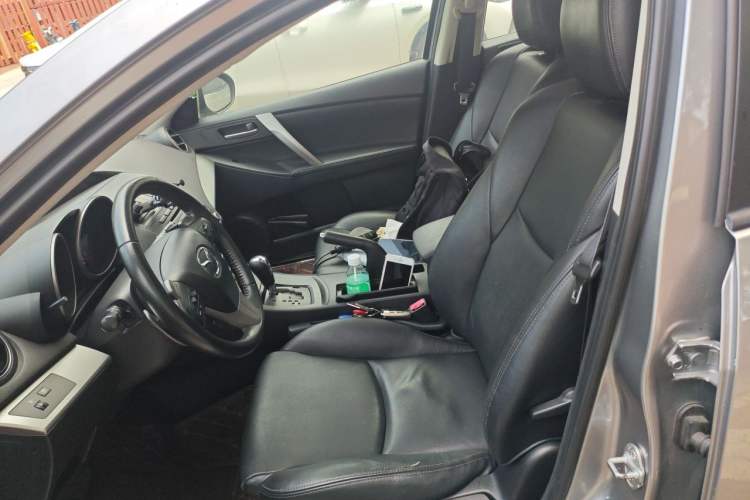 Used Mazda 3 2011 Sedan 2.0L Automatic Luxury Model Left Front Seat