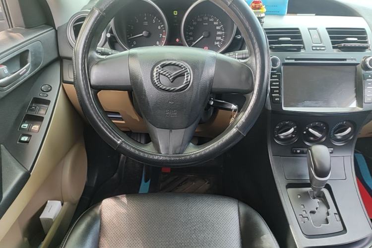 Used Mazda 3 2011 Sedan 1.6L Automatic Comfort Model Steering Wheel