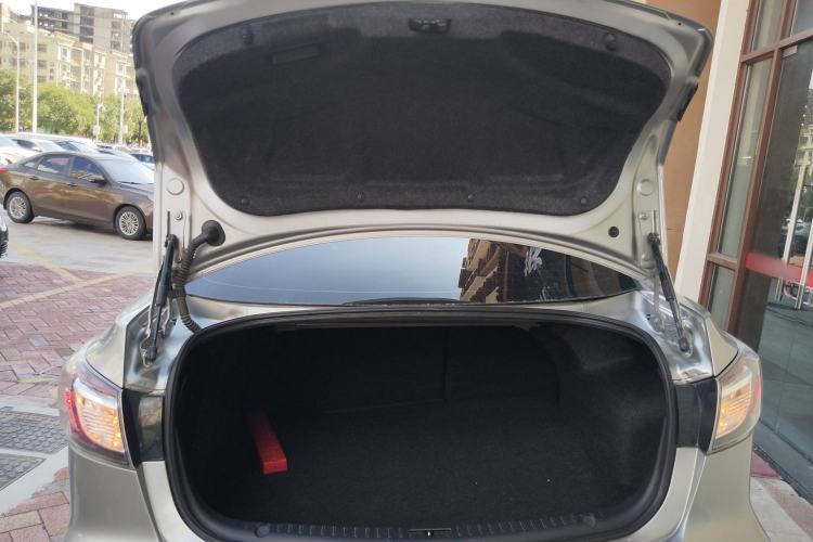 Used Mazda 3 2011 Sedan 1.6L Automatic Comfort Model Trunk