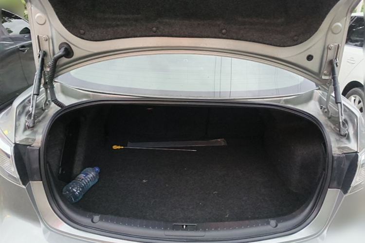 Used Mazda 3 2011 Sedan 2.0L Automatic Luxury Model Trunk