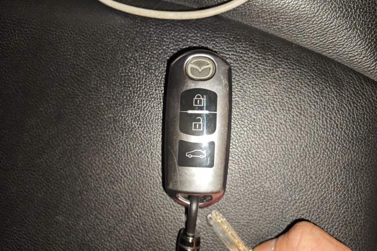 Used Mazda 3 2011 Sedan 2.0L Automatic Luxury Model Vehicle Key