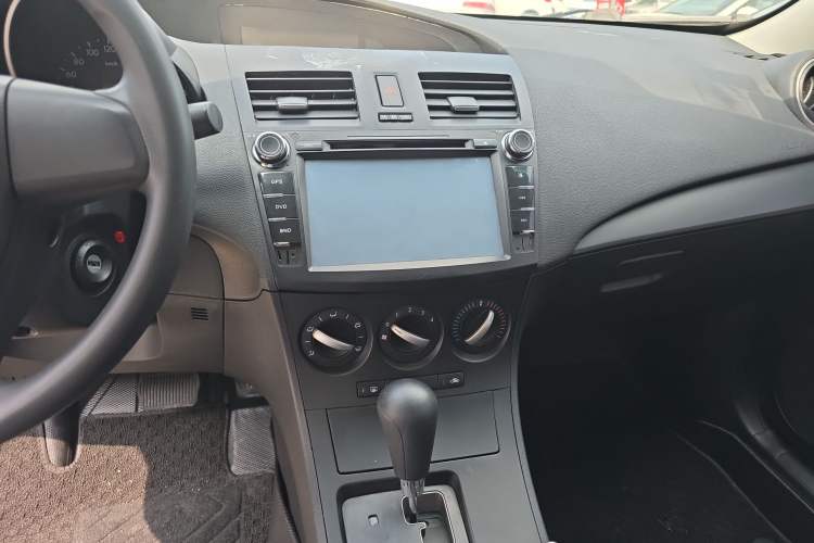 Used Mazda 3 2011 Sedan 1.6L Automatic Comfort Model Audio And AC Panel