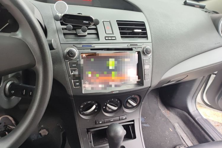 Used Mazda 3 2011 Sedan 1.6L Automatic Comfort Model Audio And AC Panel