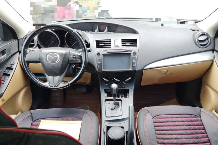 Used Mazda 3 2011 Sedan 1.6L Automatic Elite Model Center Console