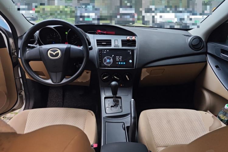 Used Mazda 3 2011 Sedan 1.6L Automatic Comfort Model Center Console