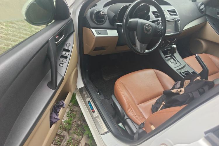 Used Mazda 3 2011 Sedan 1.6L Automatic Elite Model Driver Seat