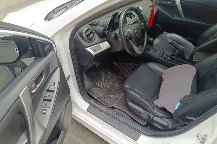 Used Mazda 3 2011 Sedan 2.0L Automatic Luxury Model Driver Seat