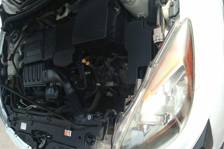 Used Mazda 3 2011 Sedan 1.6L Automatic Comfort Model Engine Bay Left