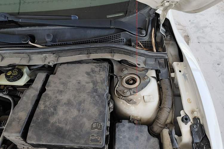Used Mazda 3 2011 Sedan 2.0L Automatic Luxury Model Engine Bay Left