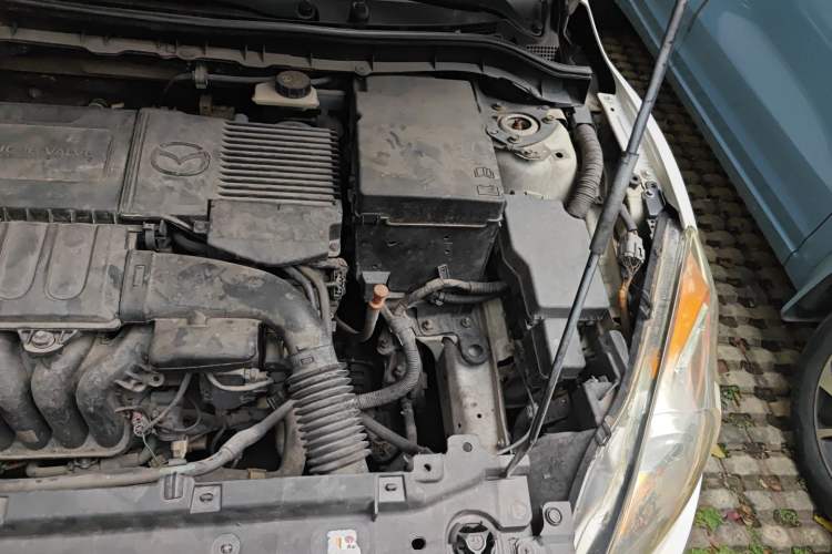 Used Mazda 3 2011 Sedan 1.6L Automatic Comfort Model Engine Bay Left