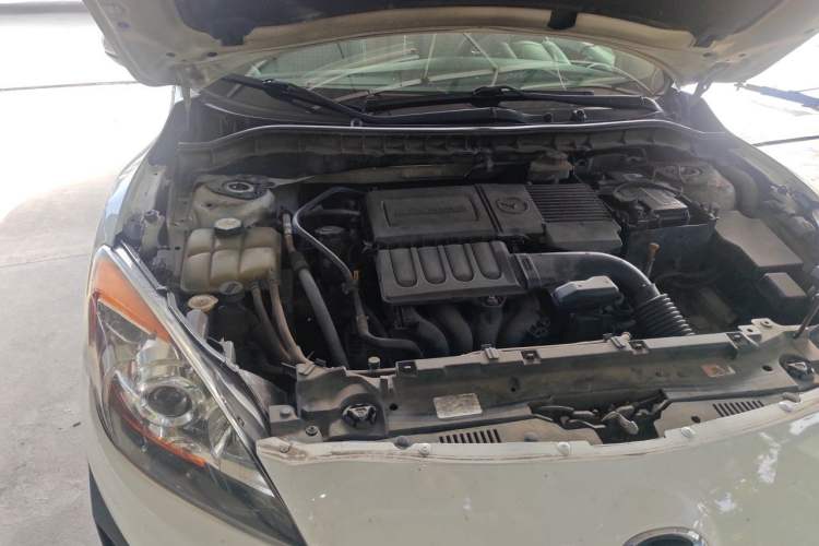 Used Mazda 3 2011 Sedan 1.6L Automatic Elite Model Engine Bay Right